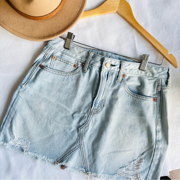 American Eagle, mini denim skirt size 6 in perfect condition - Picture 3 of 15